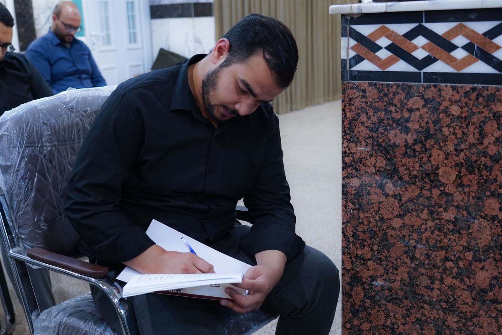 Image-Gallery image 1